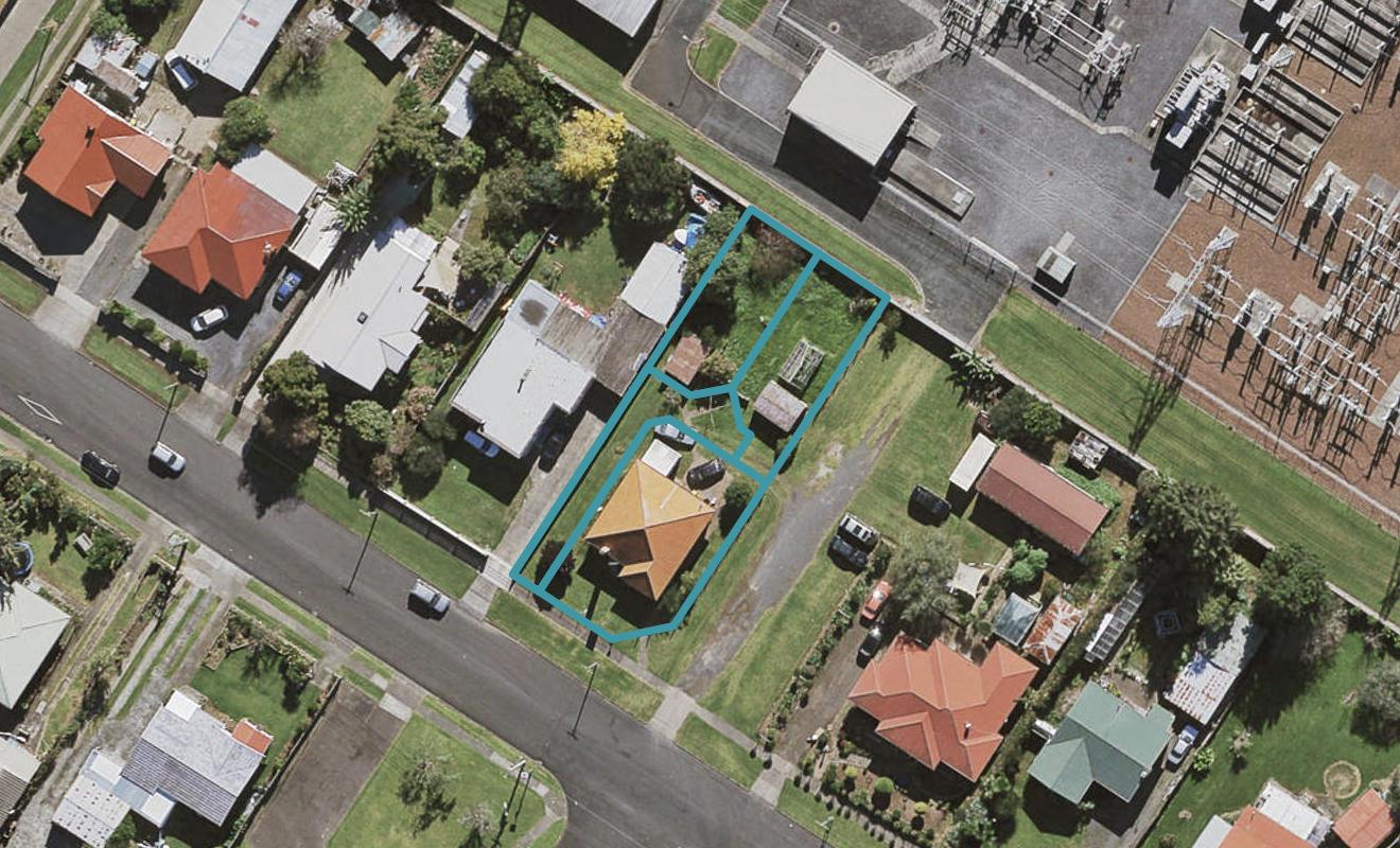 7B Ferguson Street, Mangere East, Auckland - Carousel 1