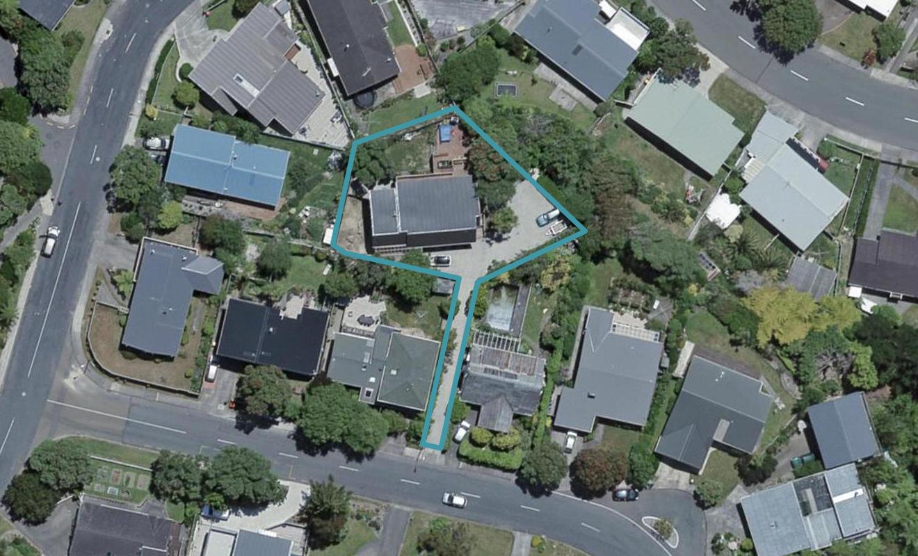 7 Chorley Grove, Churton Park, Wellington - Carousel 1