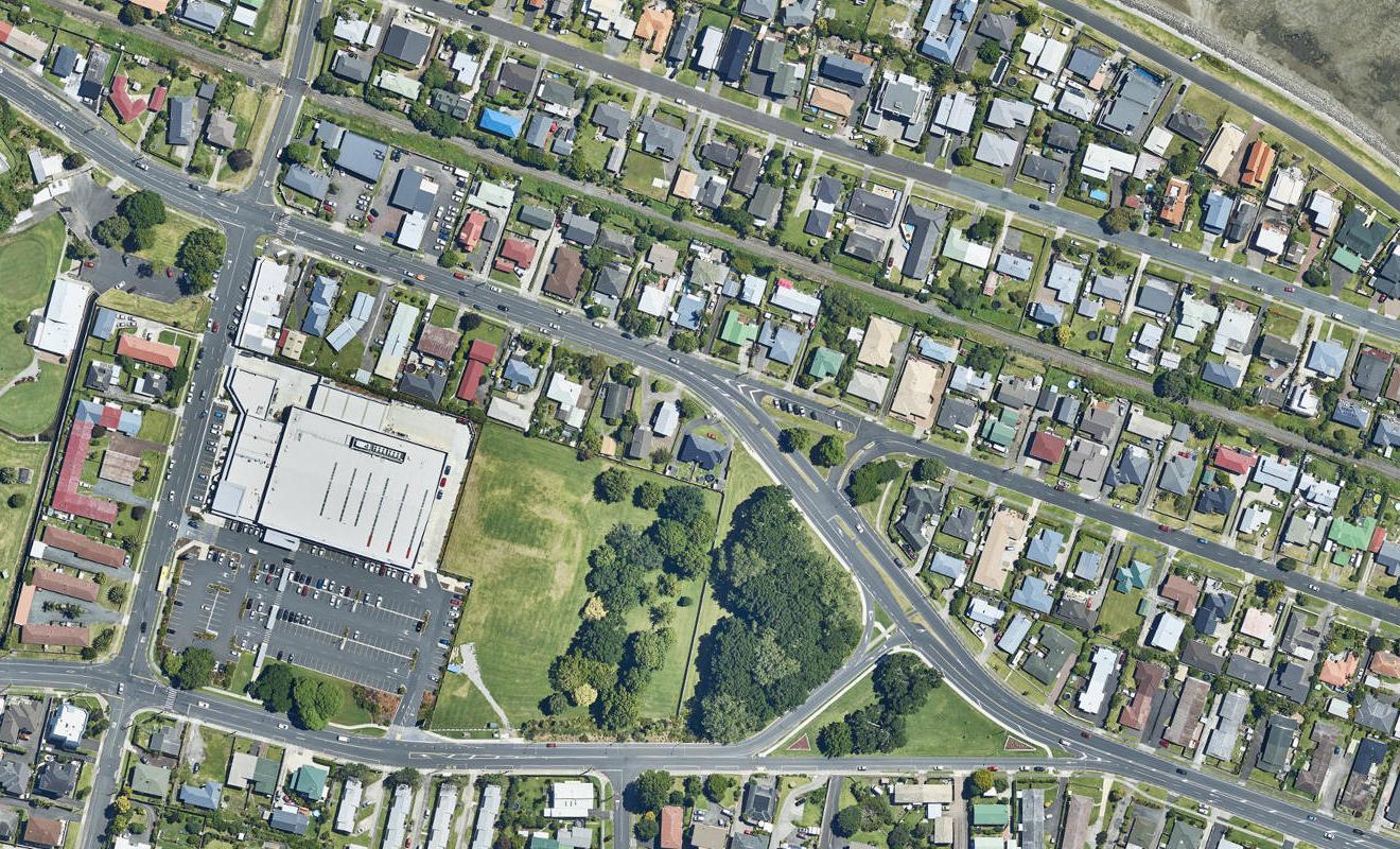 74 Ngatai Road, Otūmoetai, Tauranga - Carousel 1