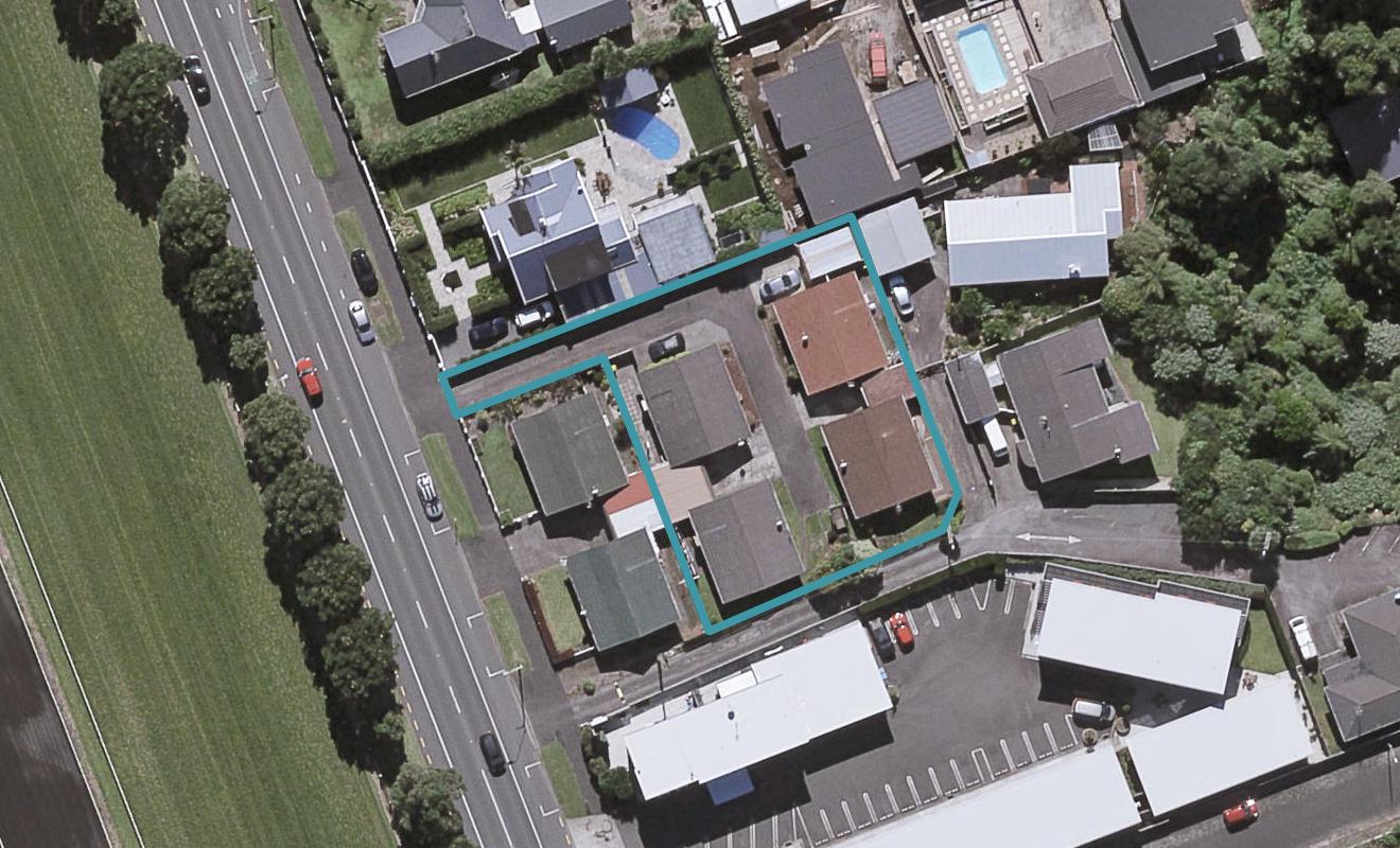 131/4 Coronation Avenue, WELBOURN, NEW PLYMOUTH - Carousel 1