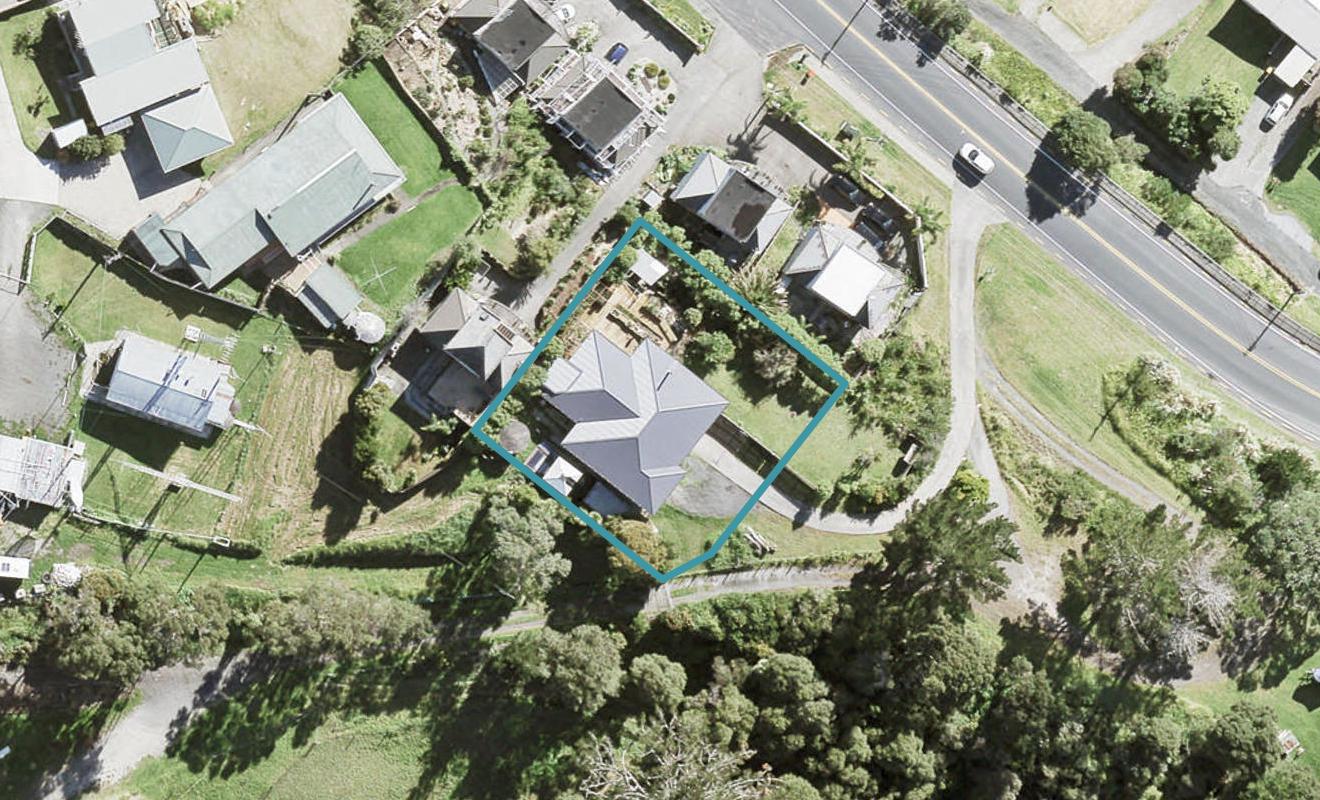 495 Whangaparaoa Road, Stanmore Bay, Whangaparaoa - Carousel 1