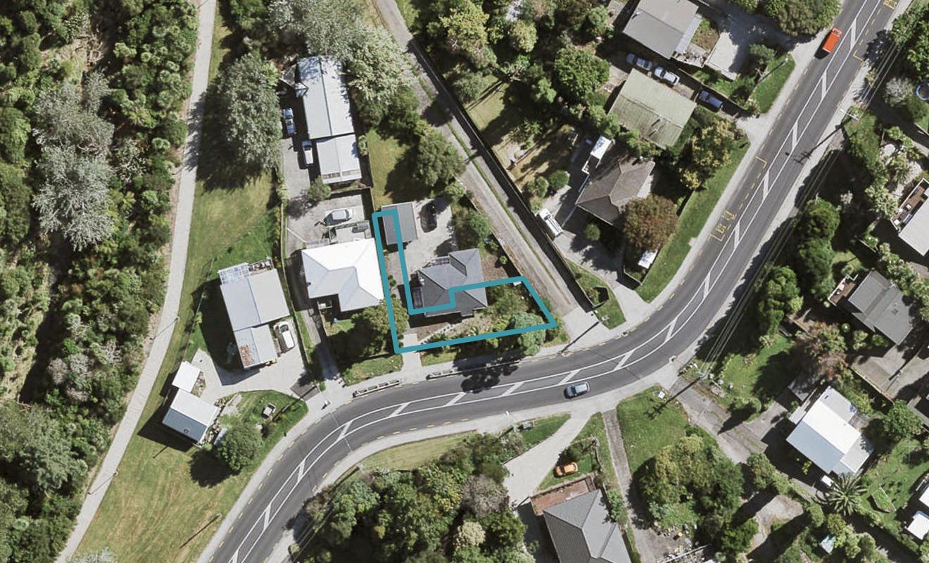 17A Seymour Road, Sunnyvale, Auckland - Carousel 1