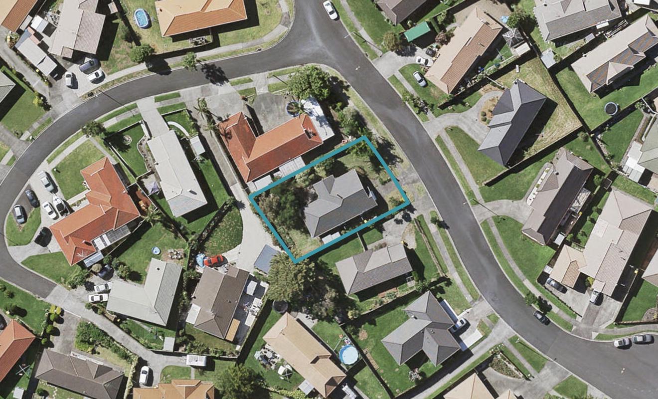 15 Dulwich Place, Burswood, Auckland - Carousel 1