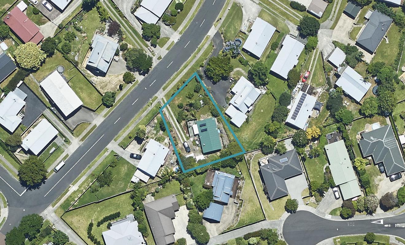 81 Meander Drive, Welcome Bay, Tauranga - Carousel 1