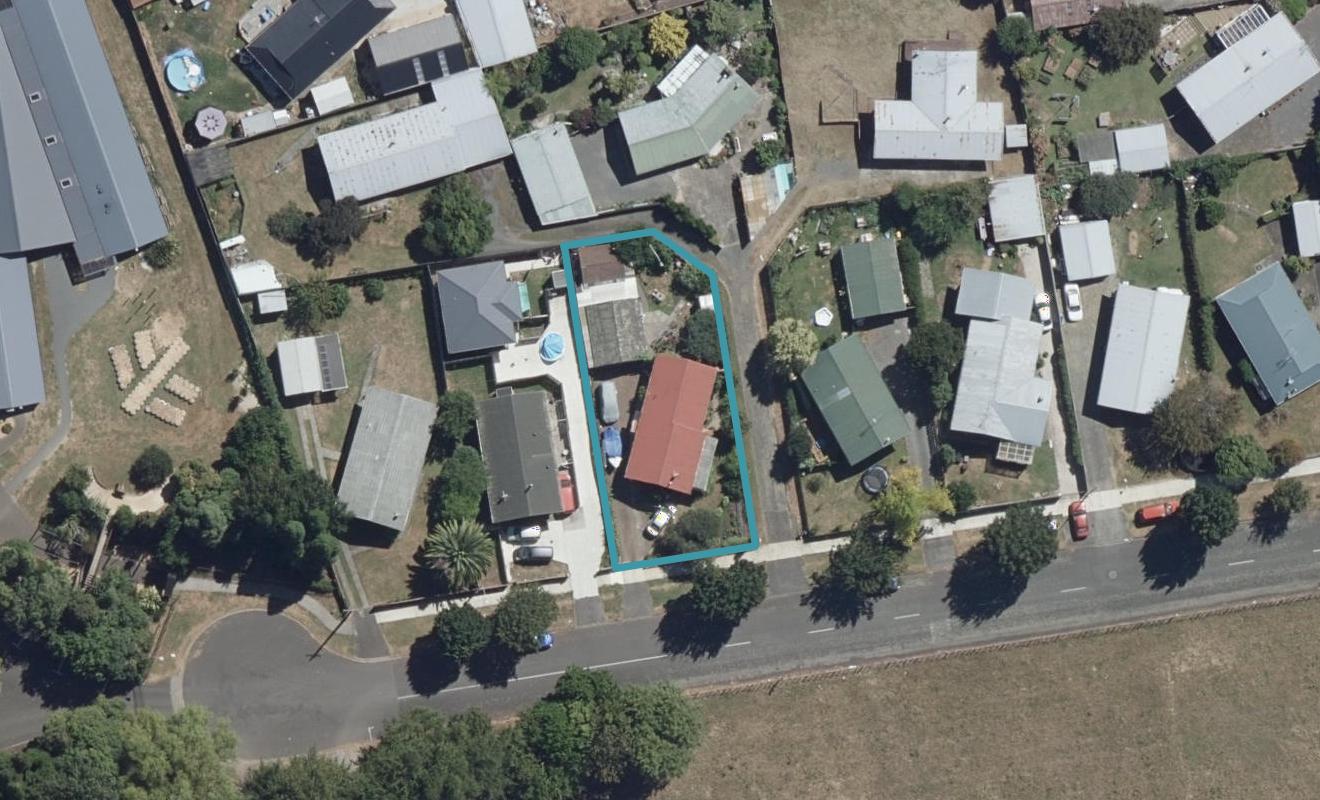 126 Saxbys Road, Deanwell, Hamilton - Carousel 1