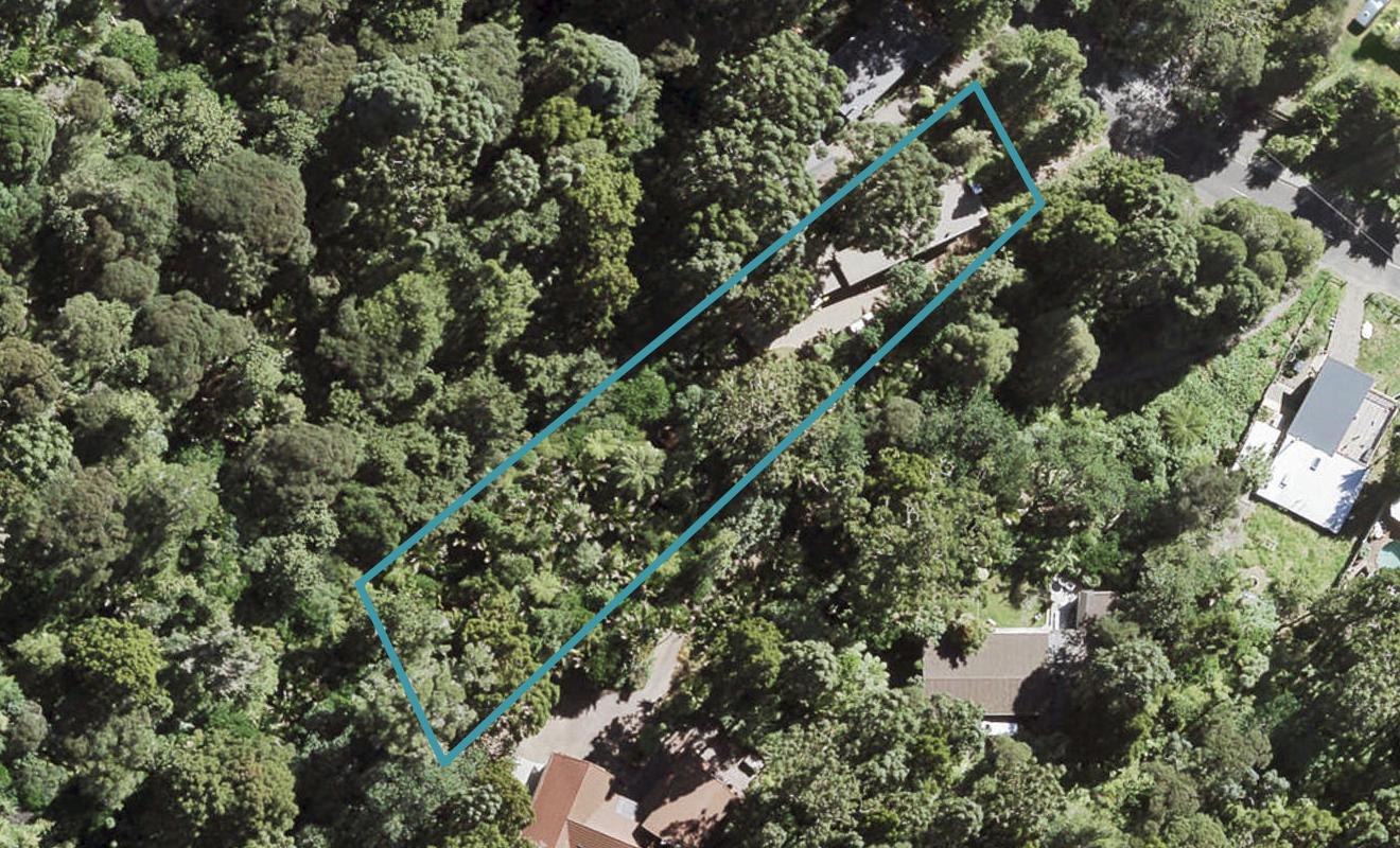41 Sylvan Valley Avenue, Titirangi, Auckland - Carousel 1