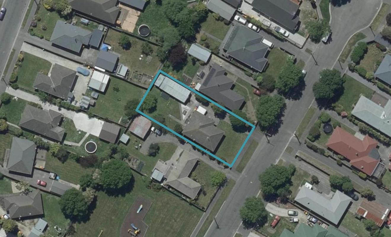 39 Emlyn Place, Avondale, Christchurch - Carousel 1
