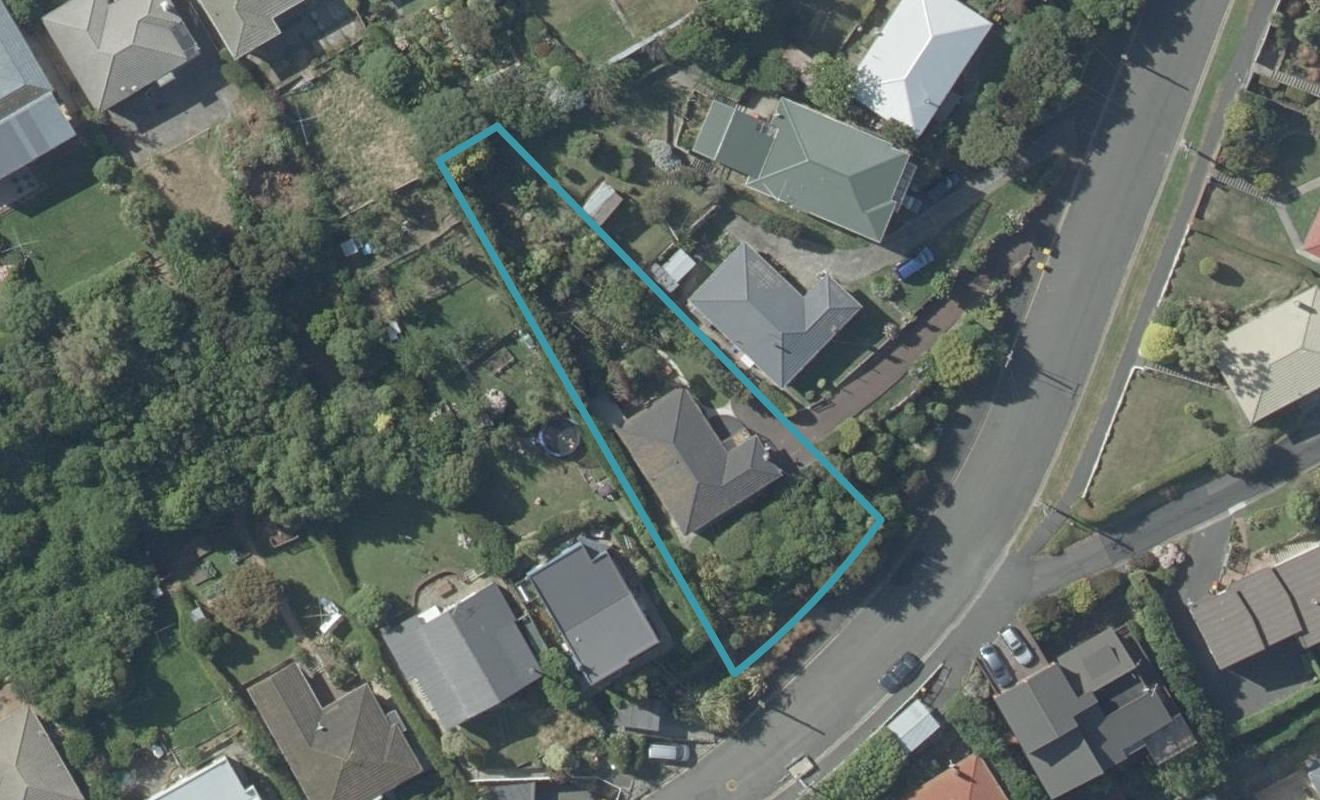 20 Seaview Terrace, Kew, Dunedin - Carousel 1
