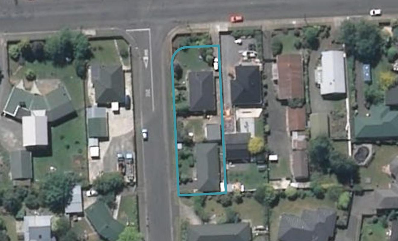 42 Gibbs Drive, Woodend, Woodend - Carousel 1