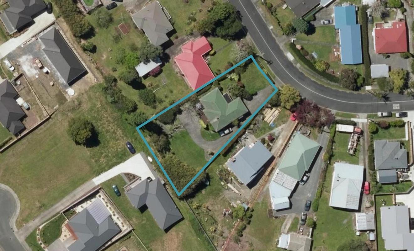 11 Denby Crescent, Tikipunga, Whangarei - Carousel 1
