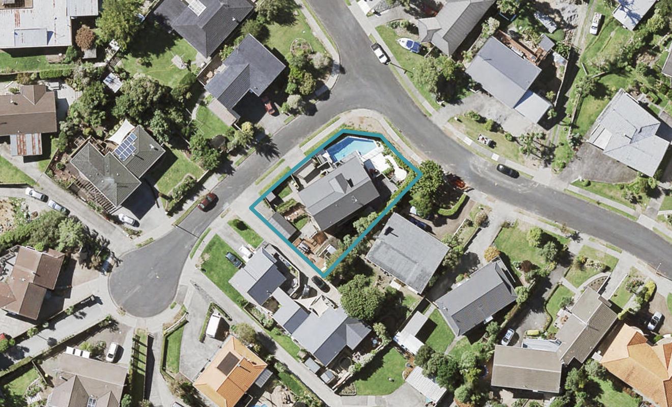 2 Bemrose Place, Cockle Bay, Auckland - Carousel 1