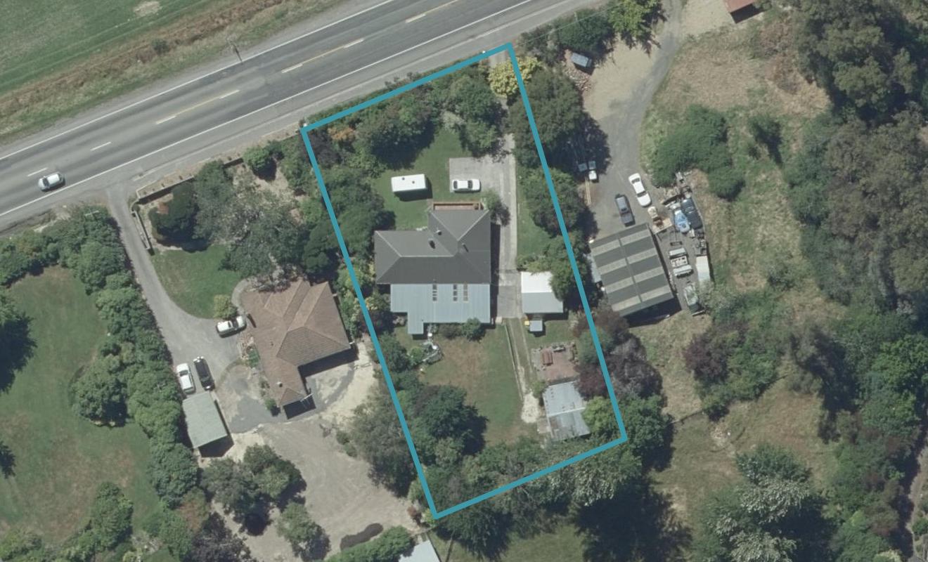 15 Main South Road, East Taieri, Mosgiel - Carousel 1