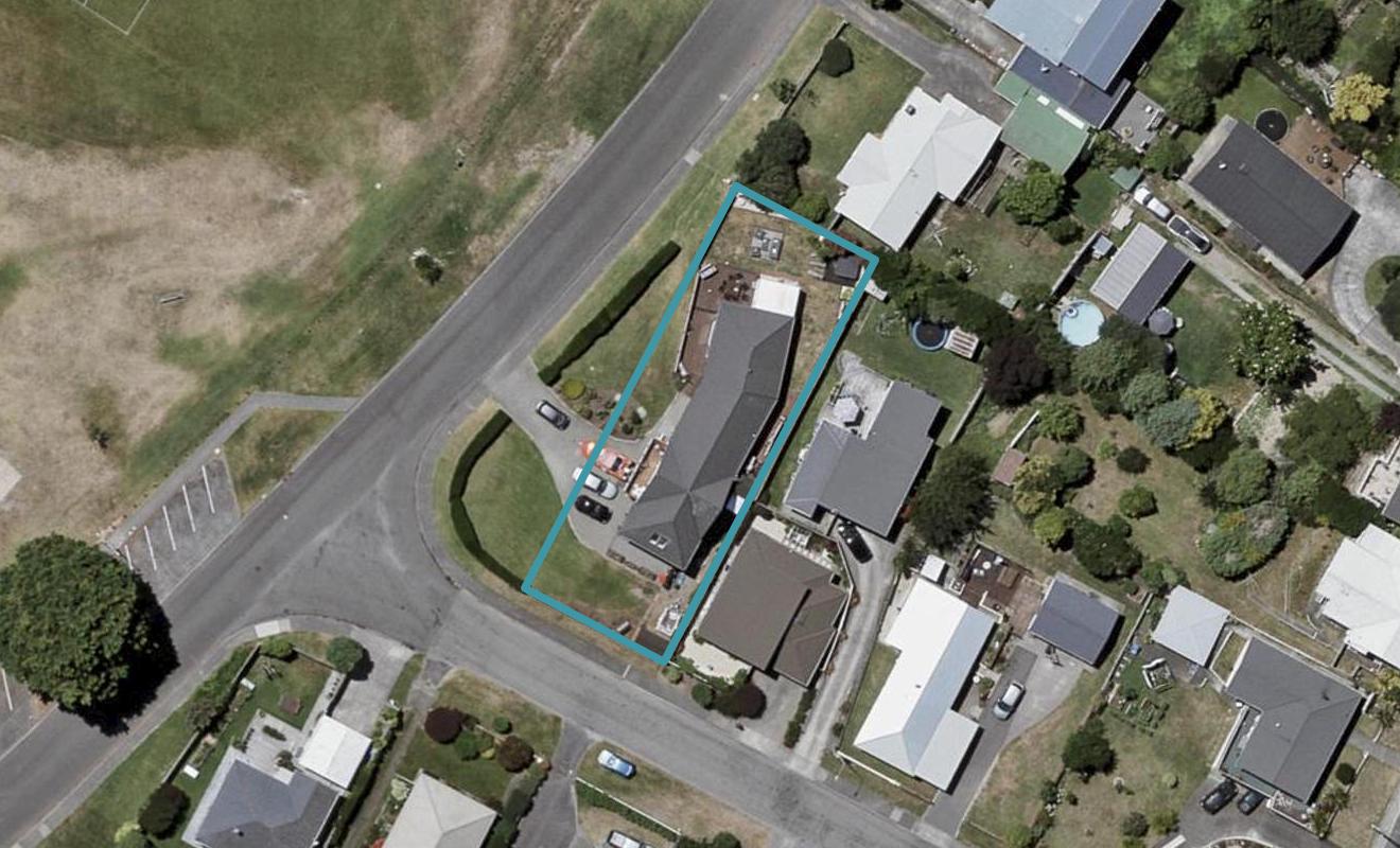 18 Weka Road, Raumati Beach, Paraparaumu - Carousel 1