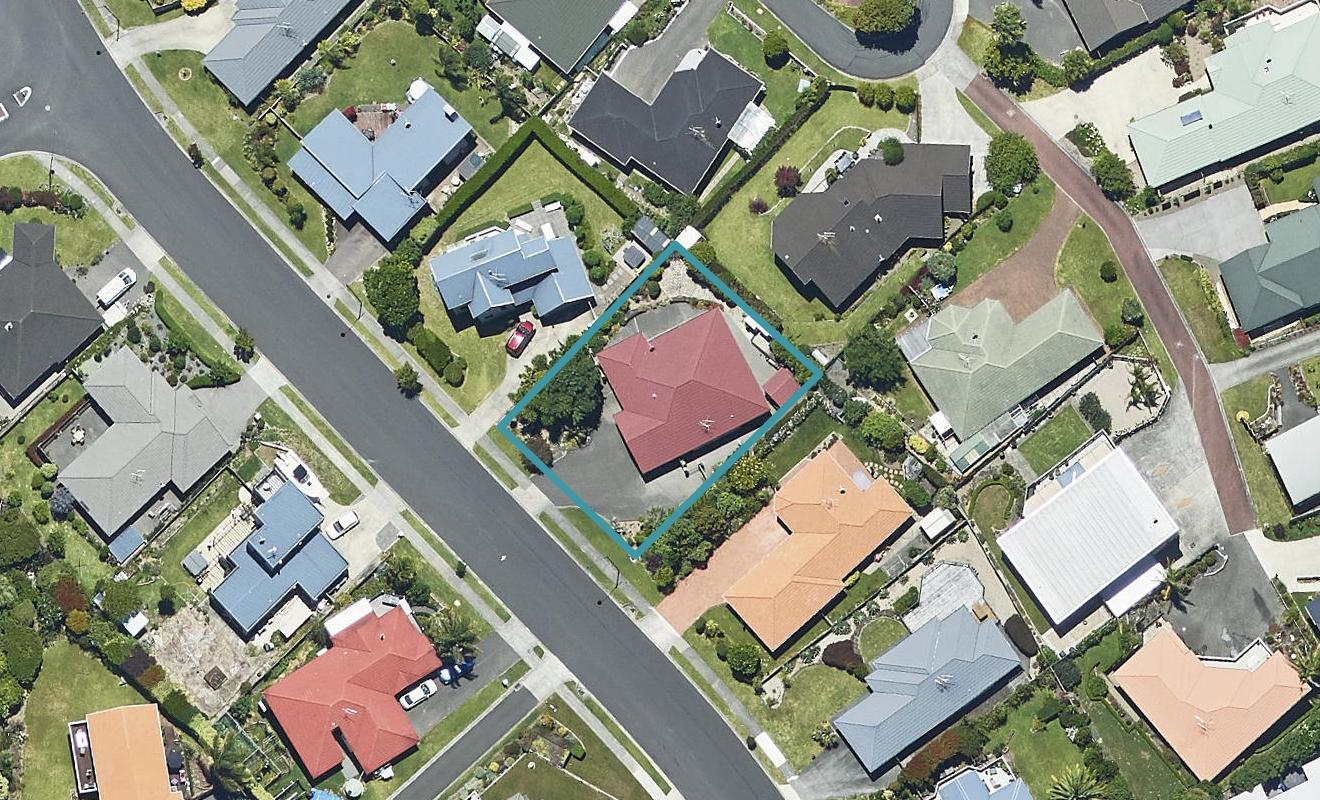 23 Oteki Park Drive, Welcome Bay, Tauranga - Carousel 1
