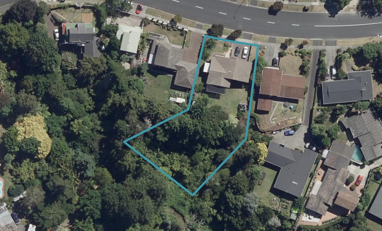 24 Chedworth Avenue, Chedworth, Hamilton - Carousel 1