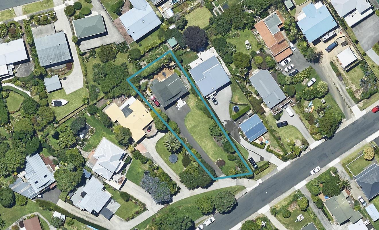 110 Harbour View Road, Omokoroa, Omokoroa - Carousel 1
