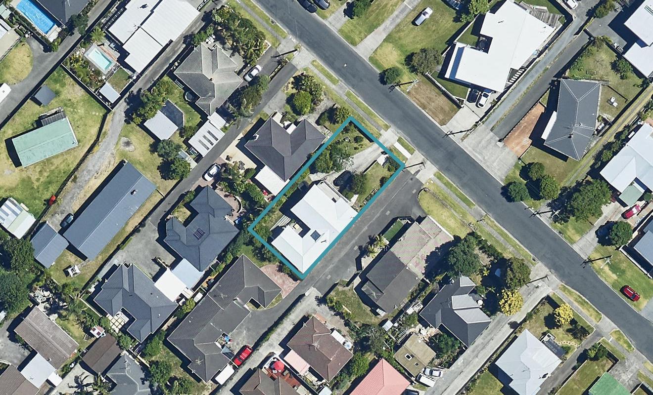 228 VALLEY ROAD, Mount Maunganui, Tauranga - Carousel 1