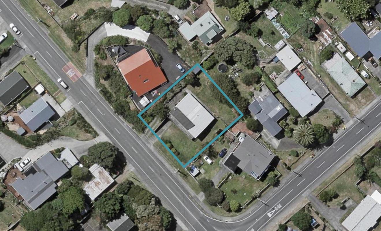 53 Martin Road, Paraparaumu Beach, Paraparaumu - Carousel 1