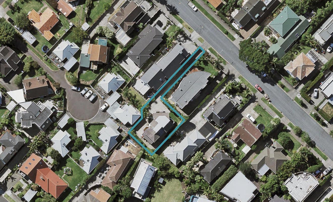 11A Rautara Street, Orakei, Auckland - Carousel 1