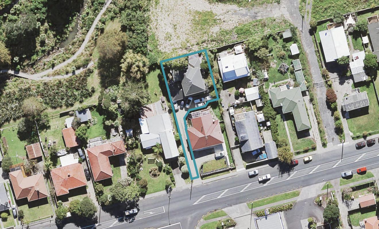 87A Godley Road, Green Bay, Auckland - Carousel 1