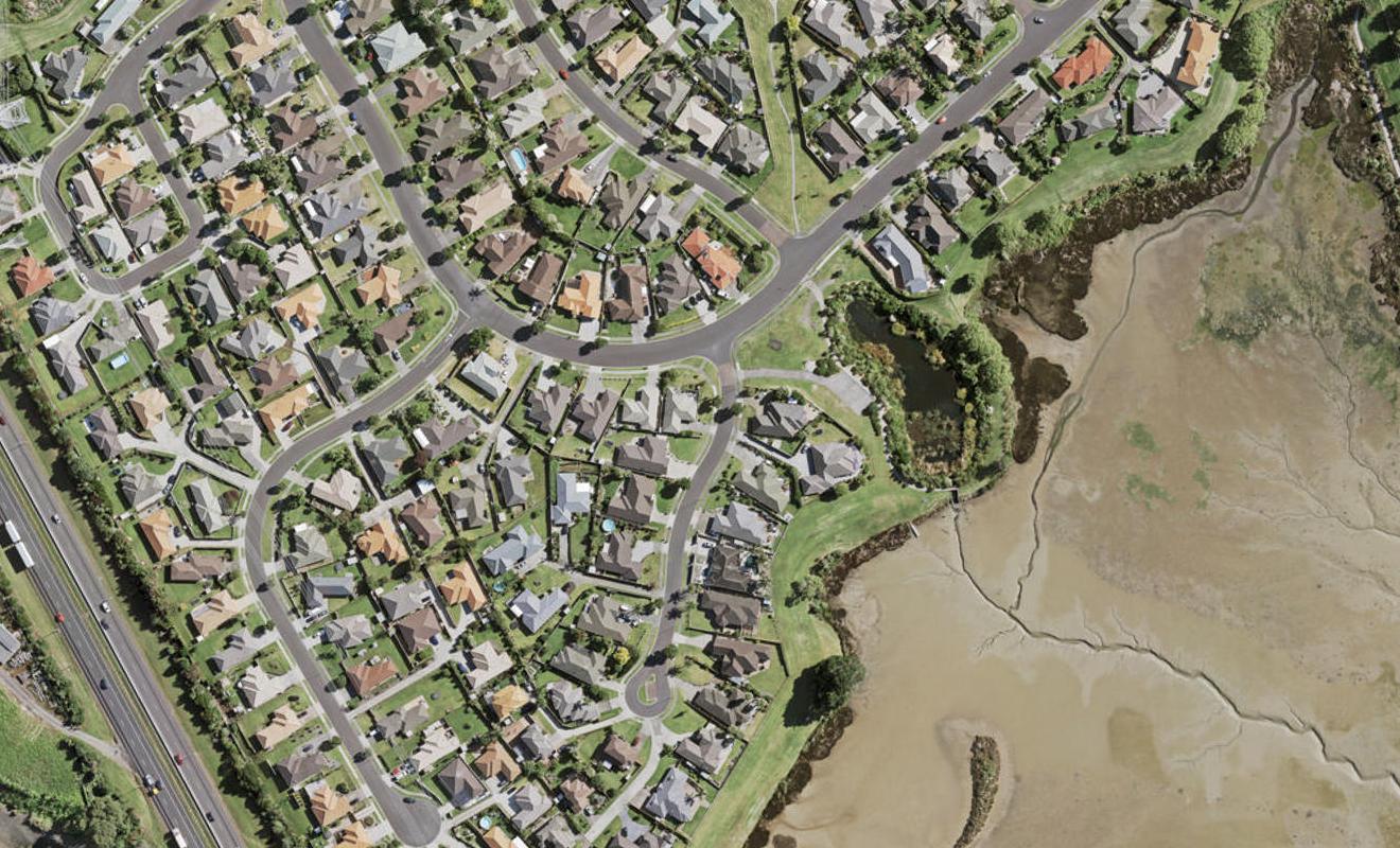1 Waione Court, Takanini, Auckland - Carousel 1
