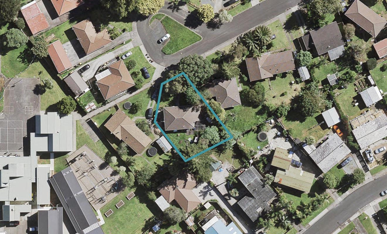 8 Leilani Place, Red Hill, Papakura - Carousel 1