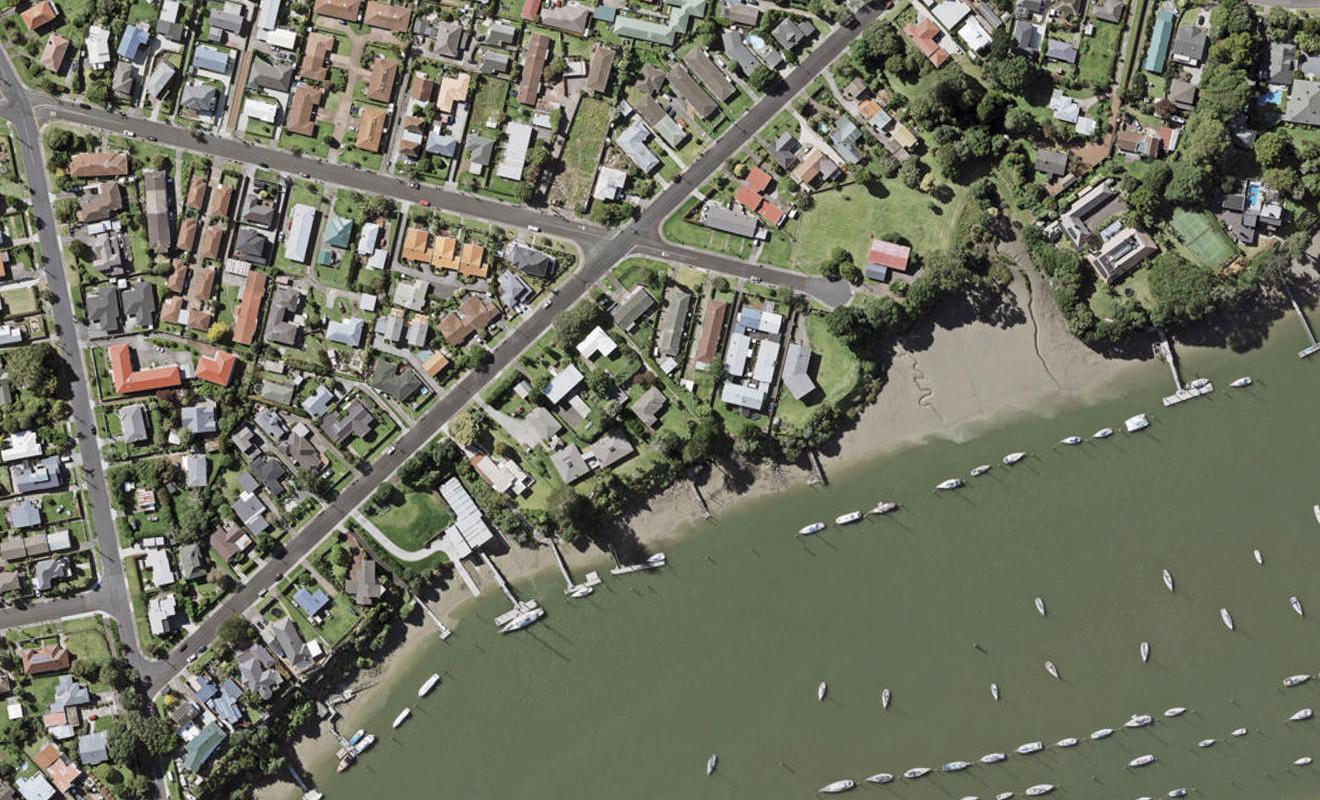 24E Riverview Road, Panmure, Auckland - Carousel 1