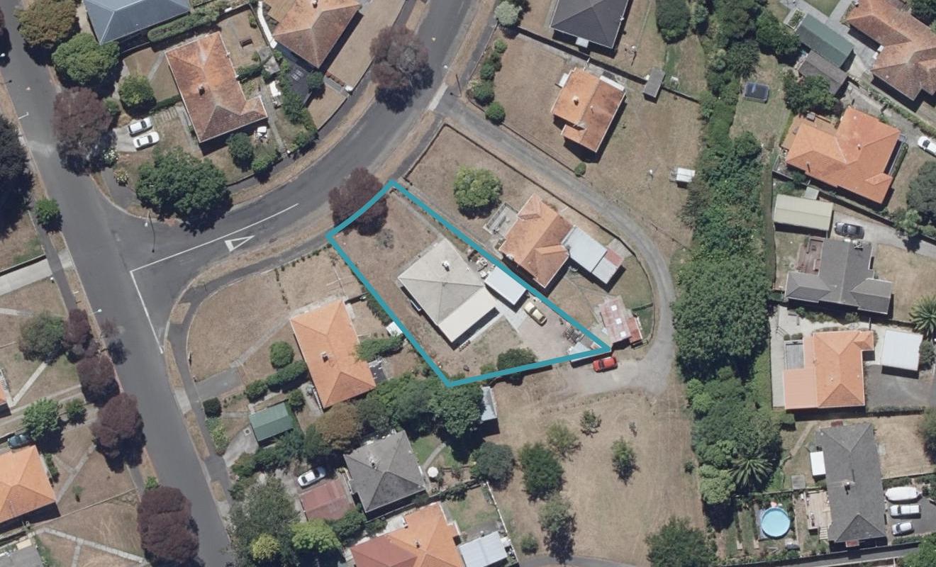 50 Galway Avenue, Hamilton East, Hamilton - Carousel 1