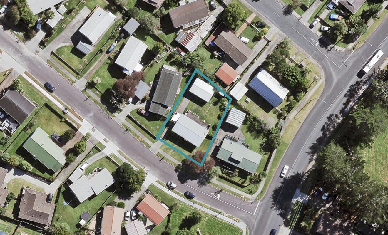 3 Posa Avenue, Henderson, Auckland - Carousel 1