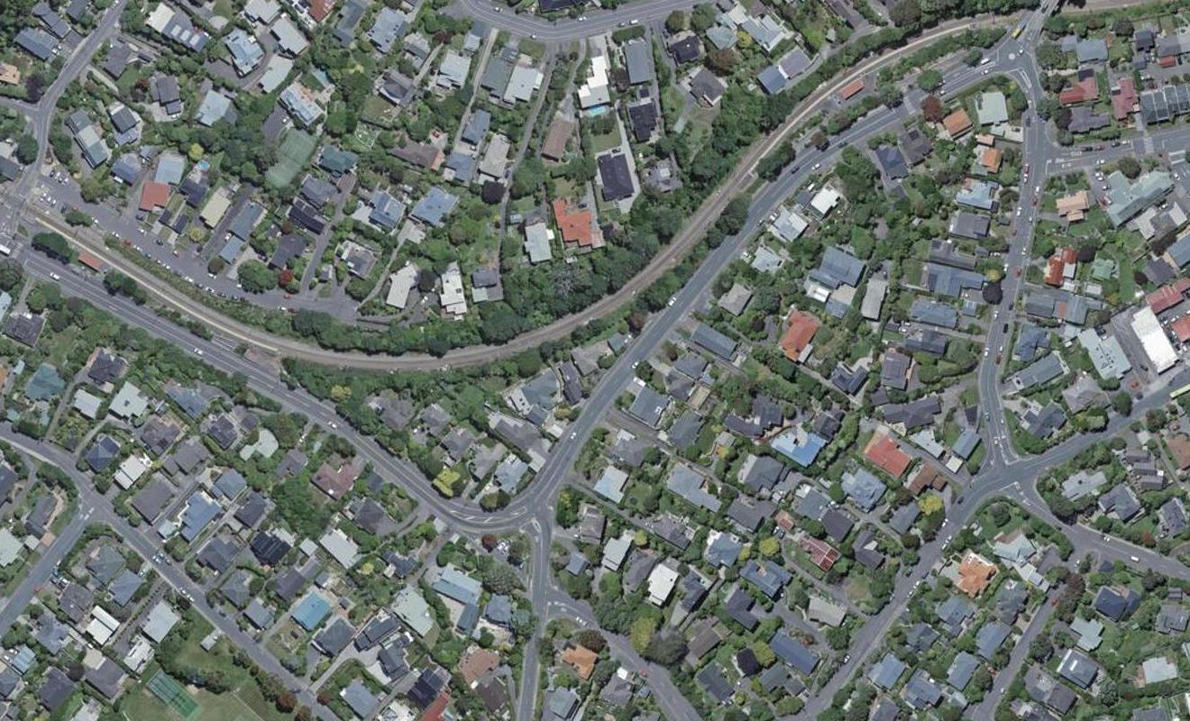 38 Cockayne Road, Khandallah, Wellington - Carousel 1