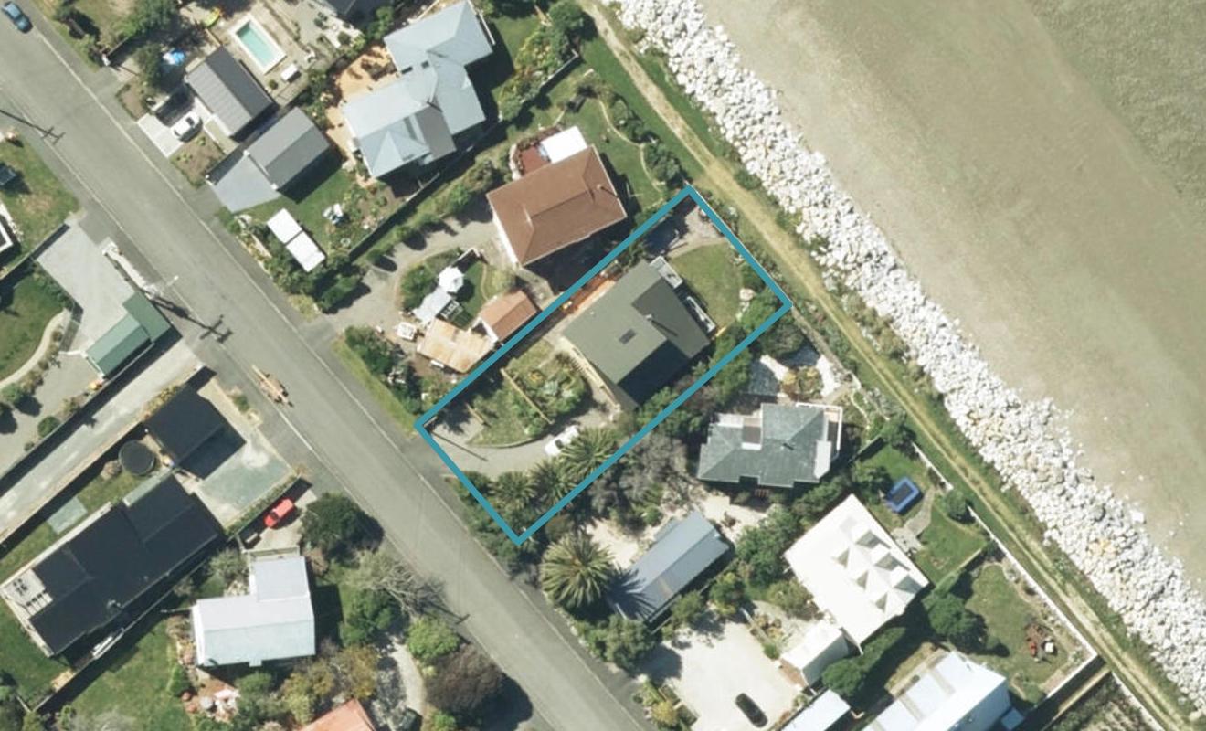 11 Broadsea Avenue, Ruby Bay, Mapua - Carousel 1