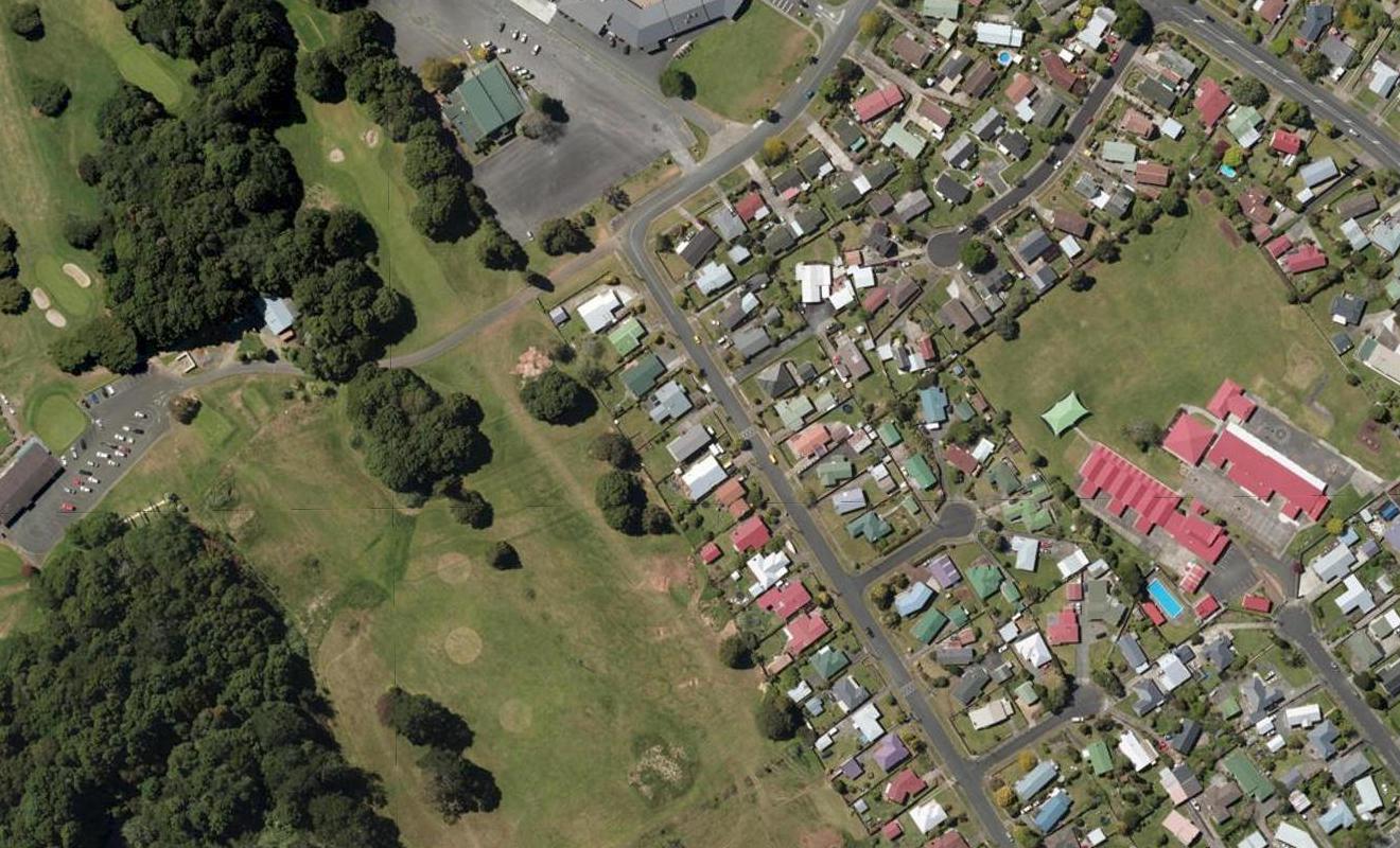 77 Denby Crescent, Tikipunga, Whangarei - Carousel 1