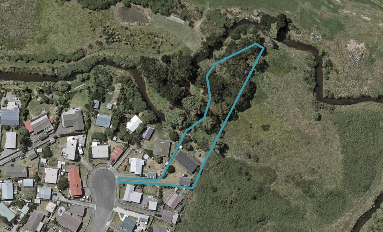 10 Hewson Crescent, Otaki Beach, Otaki - Carousel 1
