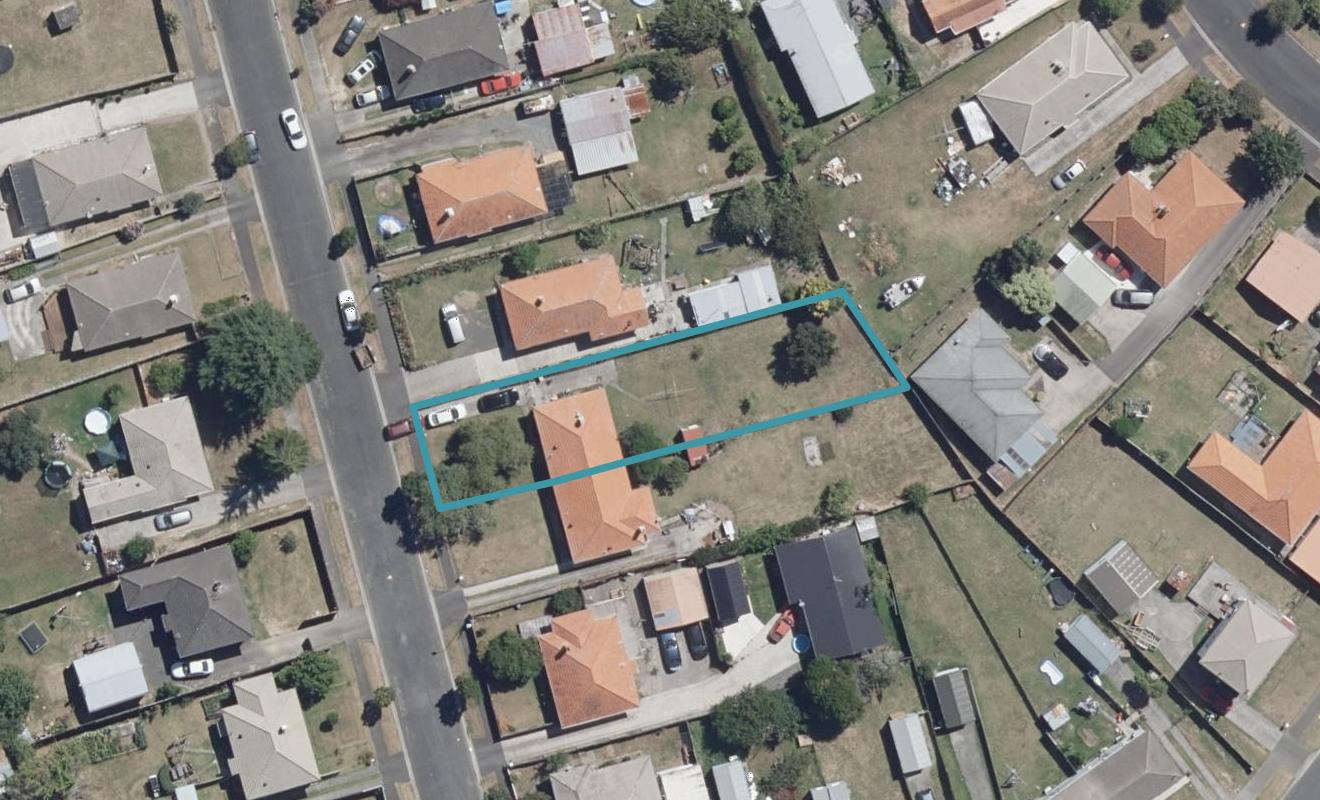 49 Ross Crescent, Fairfield, Hamilton - Carousel 1