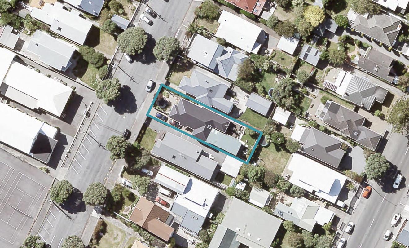 75 Oroua Street, Eastbourne, Lower Hutt - Carousel 1