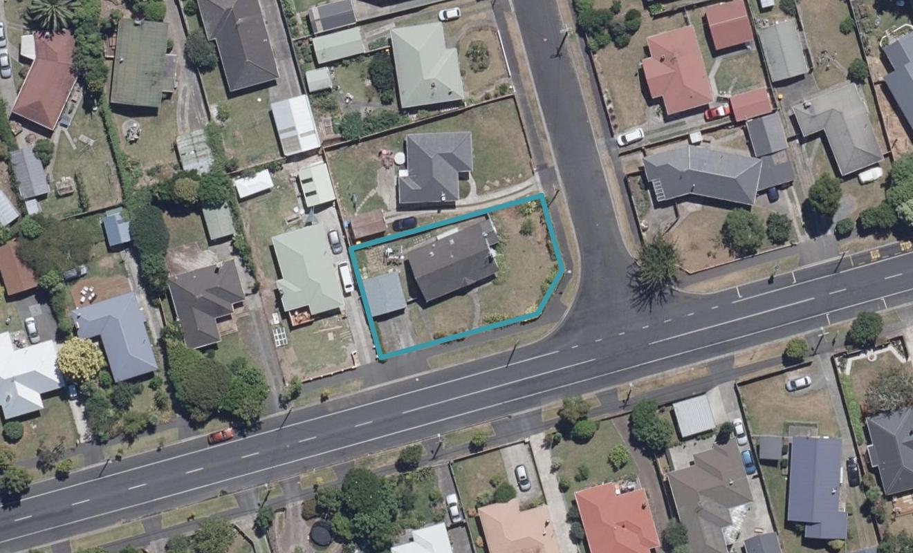 77 Masters Avenue, Hillcrest, Hamilton - Carousel 1