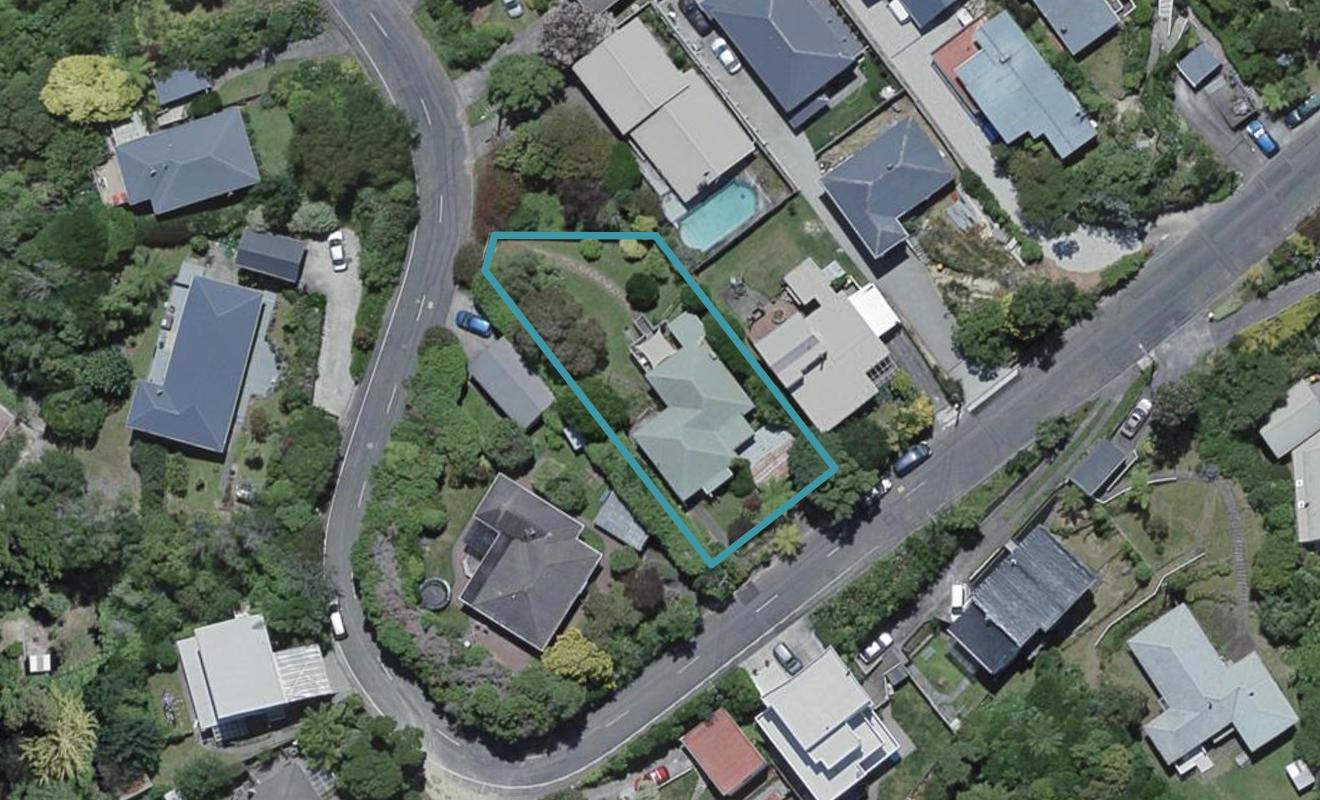14 Olivia Crescent, Tawa, Wellington - Carousel 1