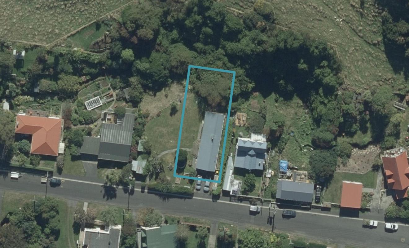 51 Greenacres Street, Macandrew Bay, Dunedin - Carousel 1