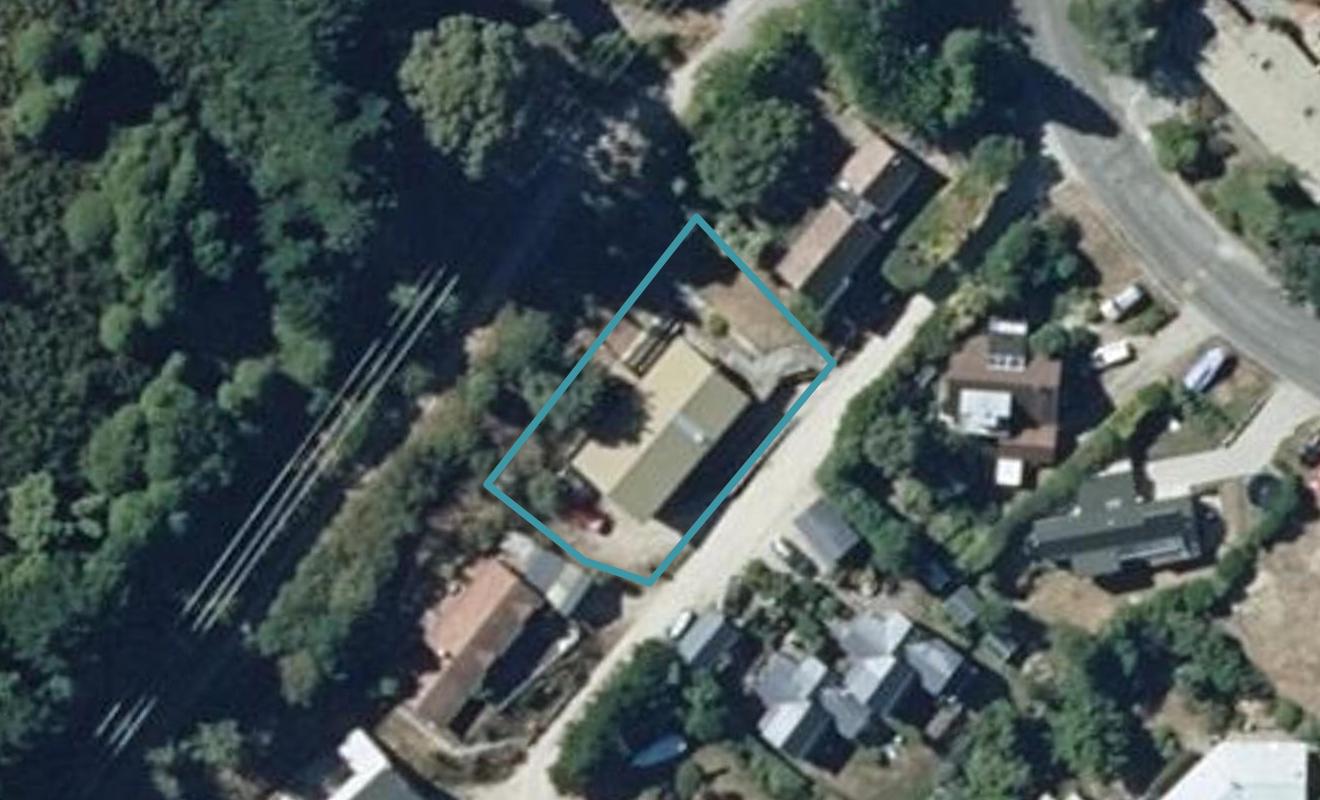 12 Moss Lane, Sunshine Bay, Queenstown - Carousel 1