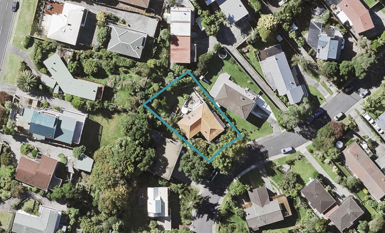 15 Malters Place, Browns Bay, Auckland - Carousel 1