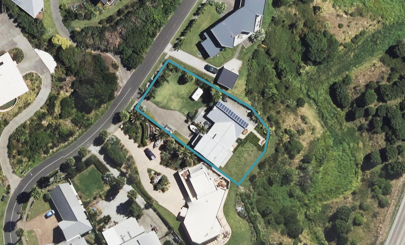 31 Sirrah Street, Okitu, Gisborne - Carousel 1