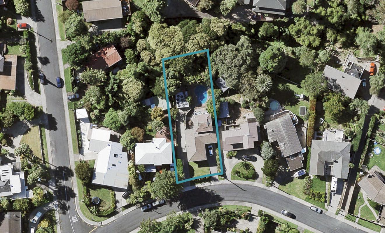 24 Trelawn Place, Cockle Bay, Auckland - Carousel 1