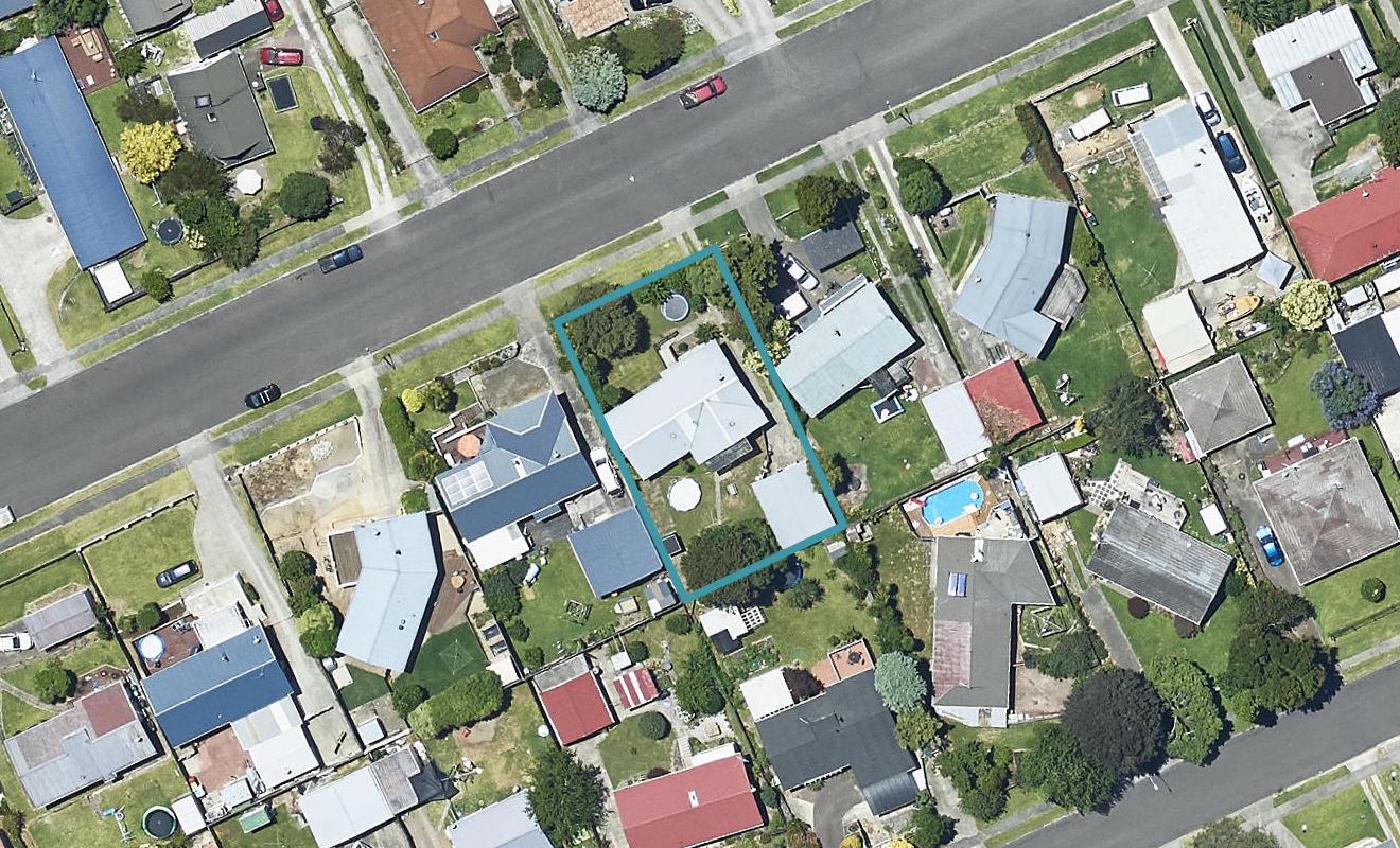 64 Esmeralda Street, Welcome Bay, Tauranga - Carousel 1