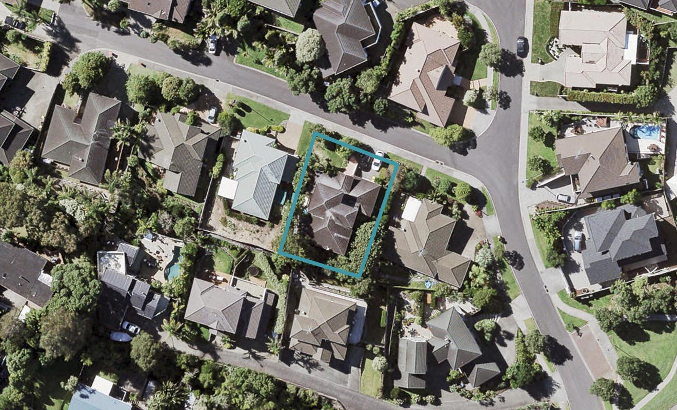 4 Falstone Lane, Browns Bay, Auckland - Carousel 1