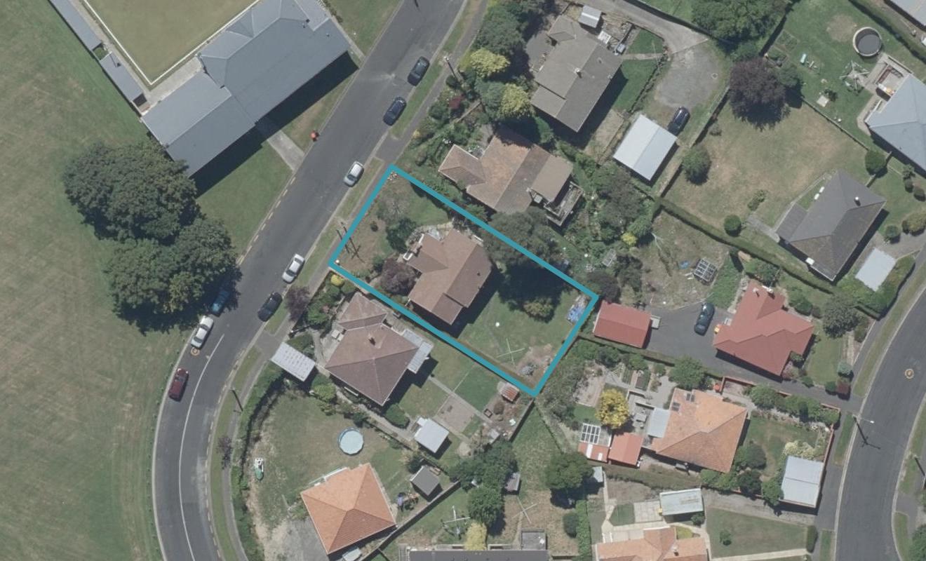 25 Mayfield Avenue, Wakari, Dunedin - Carousel 1