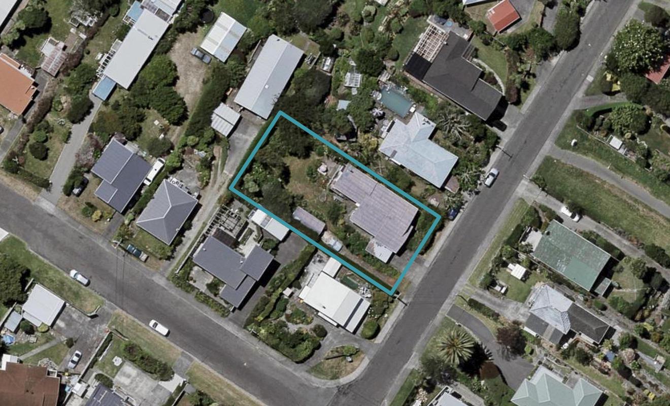 51 Kiwi Road, Raumati Beach, Paraparaumu - Carousel 1