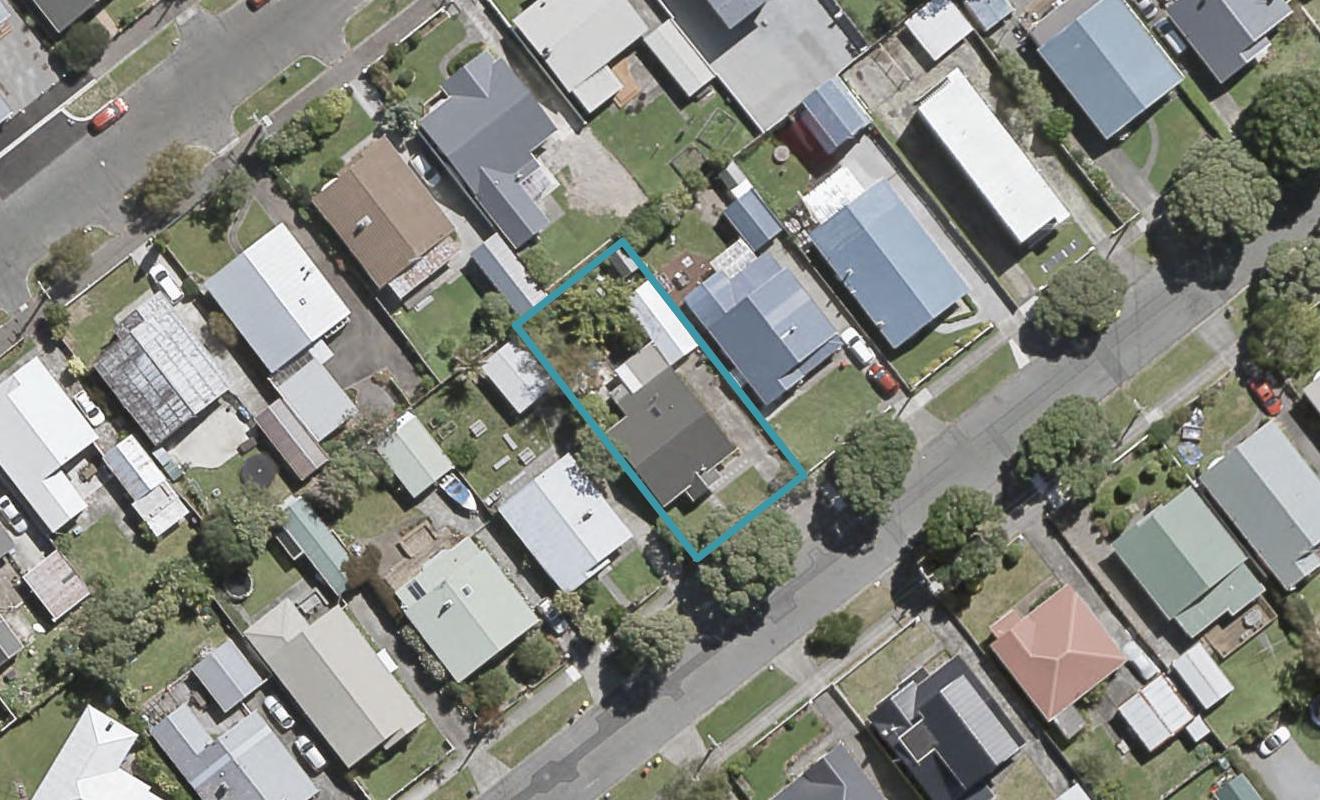 22 Tui Street, Alicetown, Lower Hutt - Carousel 1