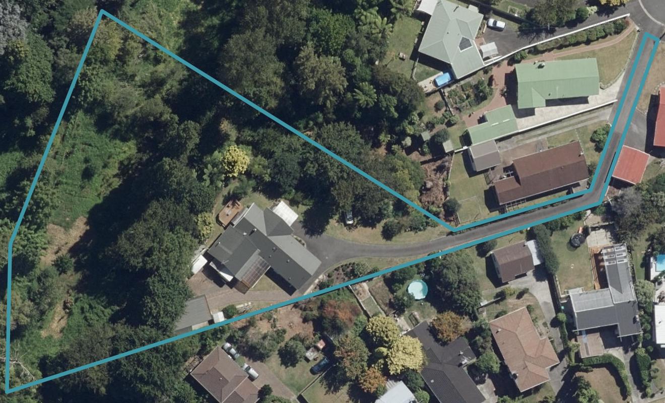 17 Gerrand Place, Chedworth, Hamilton - Carousel 1