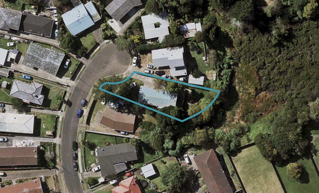 13 Fencible Place, Otahuhu, Auckland - Carousel 1