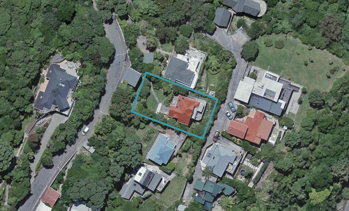 42 Fortification Road, Karaka Bays, Wellington - Carousel 1